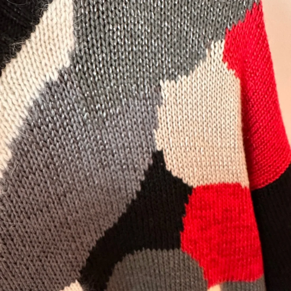 80s vintage black and red tennis sweater ptp 21 - Picture 10 of 10